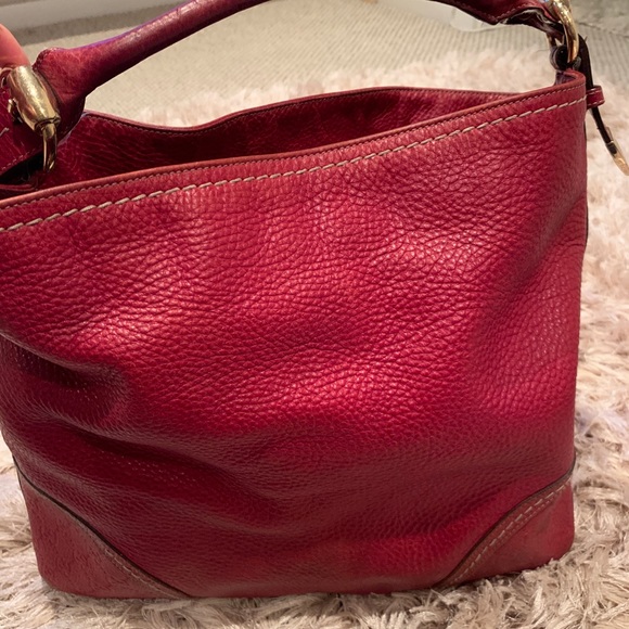GUCCI SIGNORIA HOBO - Picture 1 of 16